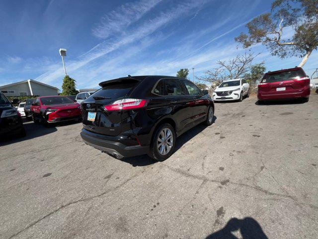 2022 ford edge titanium