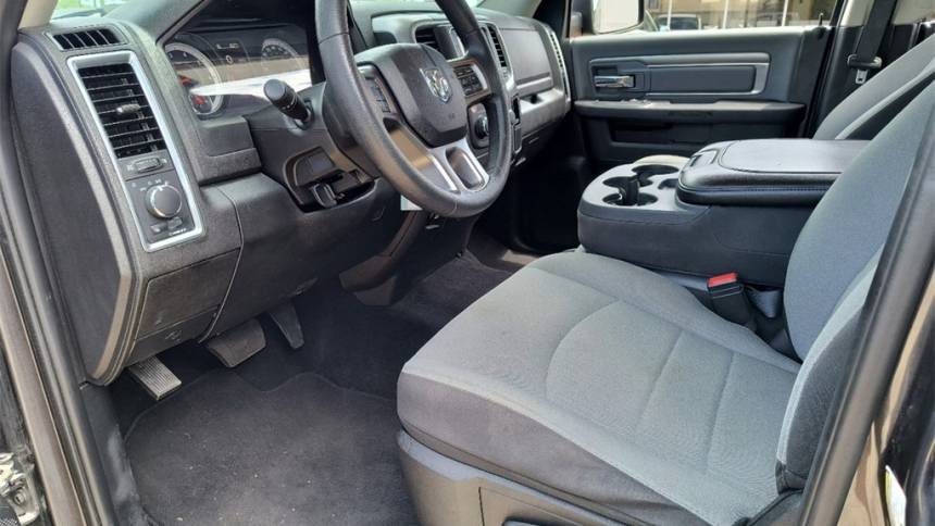 2022 ram 1500 classic slt