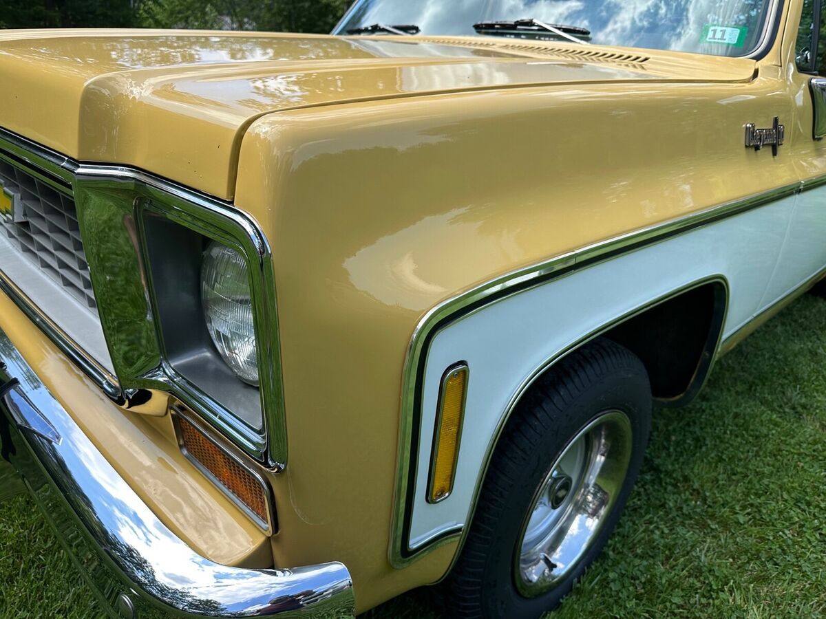 1974 chevrolet c-10 pickup yellow rwd automatic cheyenne