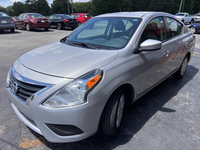 2019 nissan versa 1.6 sv