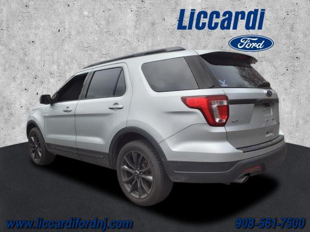 2018 ford explorer xlt