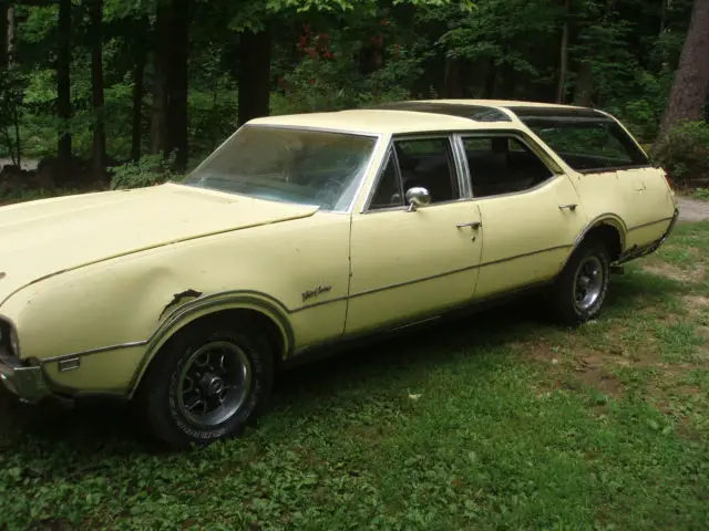 1968 oldsmobile vista cruiser v8 4 barrel 3rd row seating