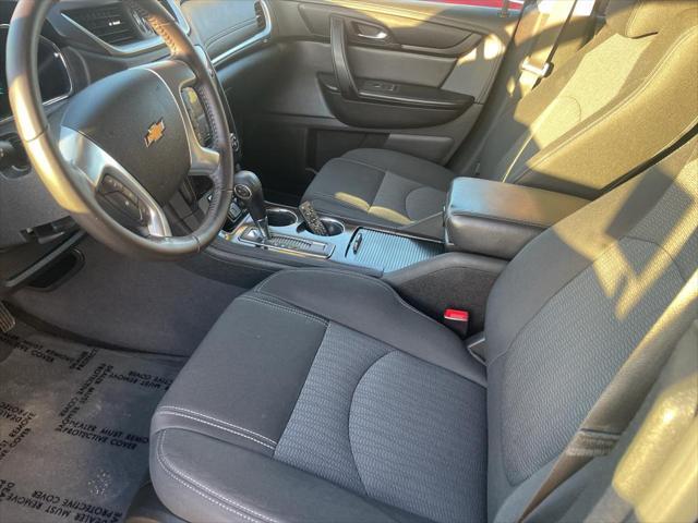2017 chevrolet traverse 1lt