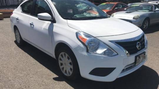 2016 nissan versa