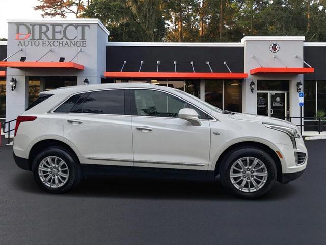2017 cadillac xt5 base