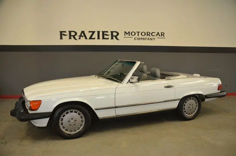 37854 mile last year production 560sl white/grey full records