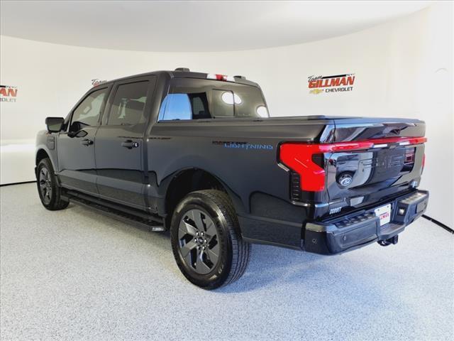 2023 ford f-150 lightning lariat
