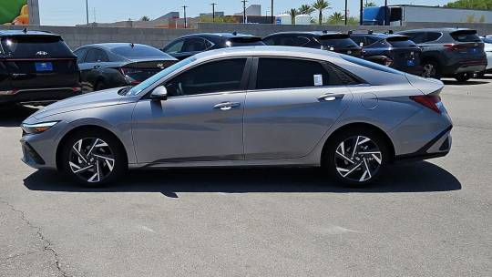 2024 Hyundai Elantra