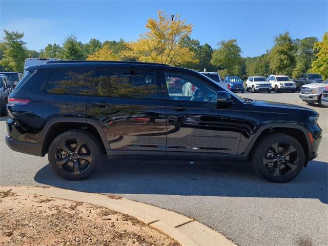 2023 jeep grand cherokee l altitude