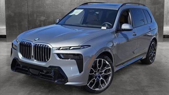 2025 BMW X7