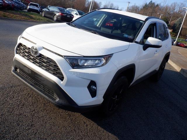 2020 toyota rav4 xle