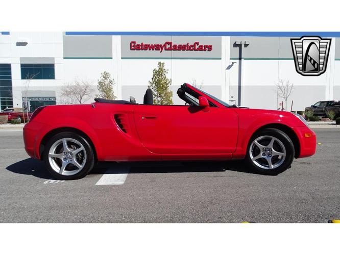 2003 toyota mr2 in o'fallon, illinois