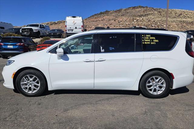 2022 chrysler pacifica touring l