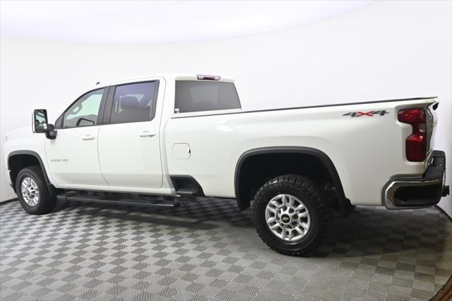 2022 chevrolet silverado 2500 lt