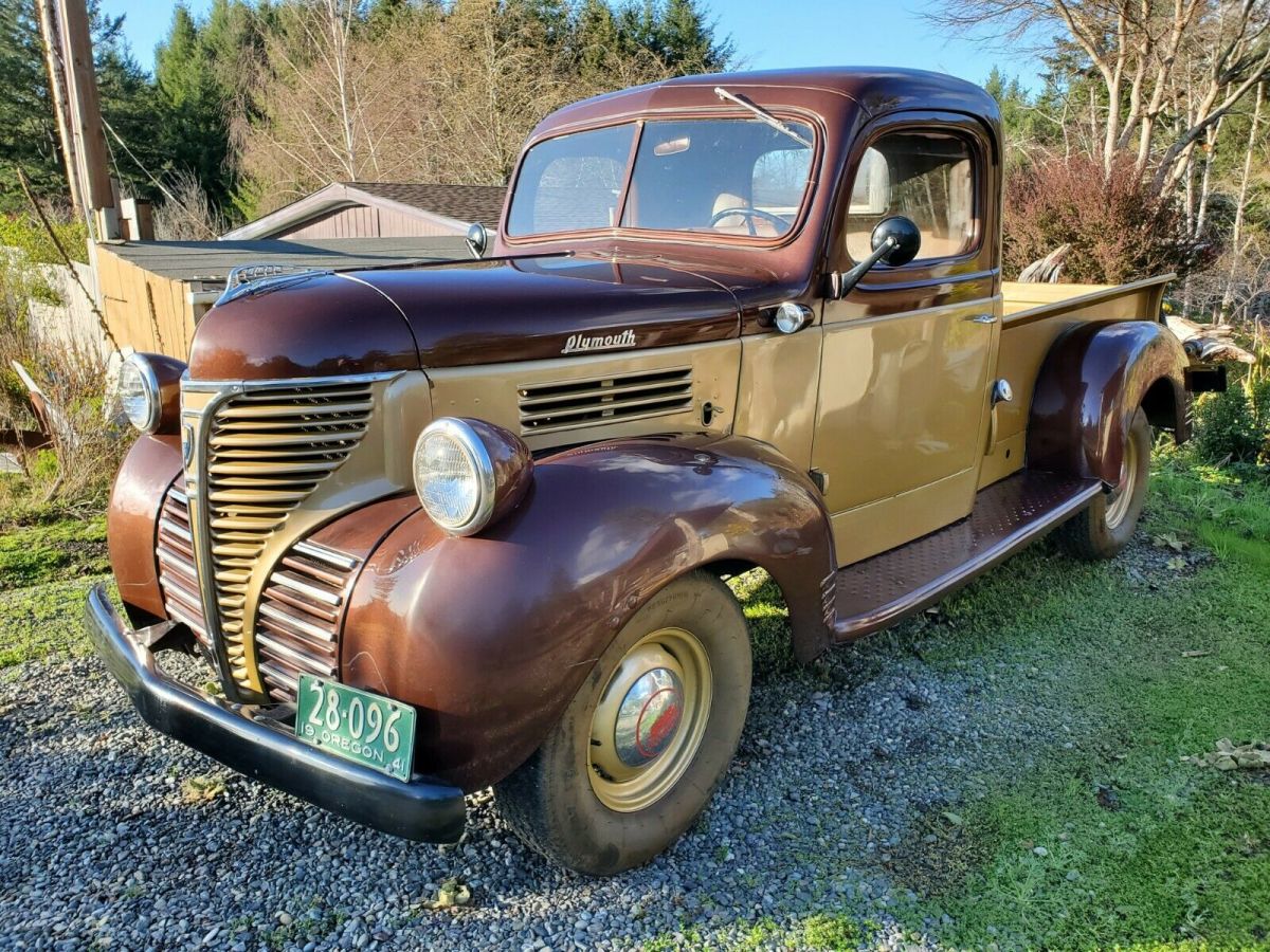 1941 plymouth truck, restored to origional condition, runs and drives great