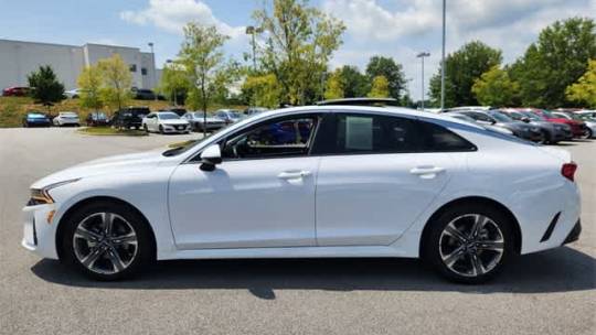 2022 kia k5 ex