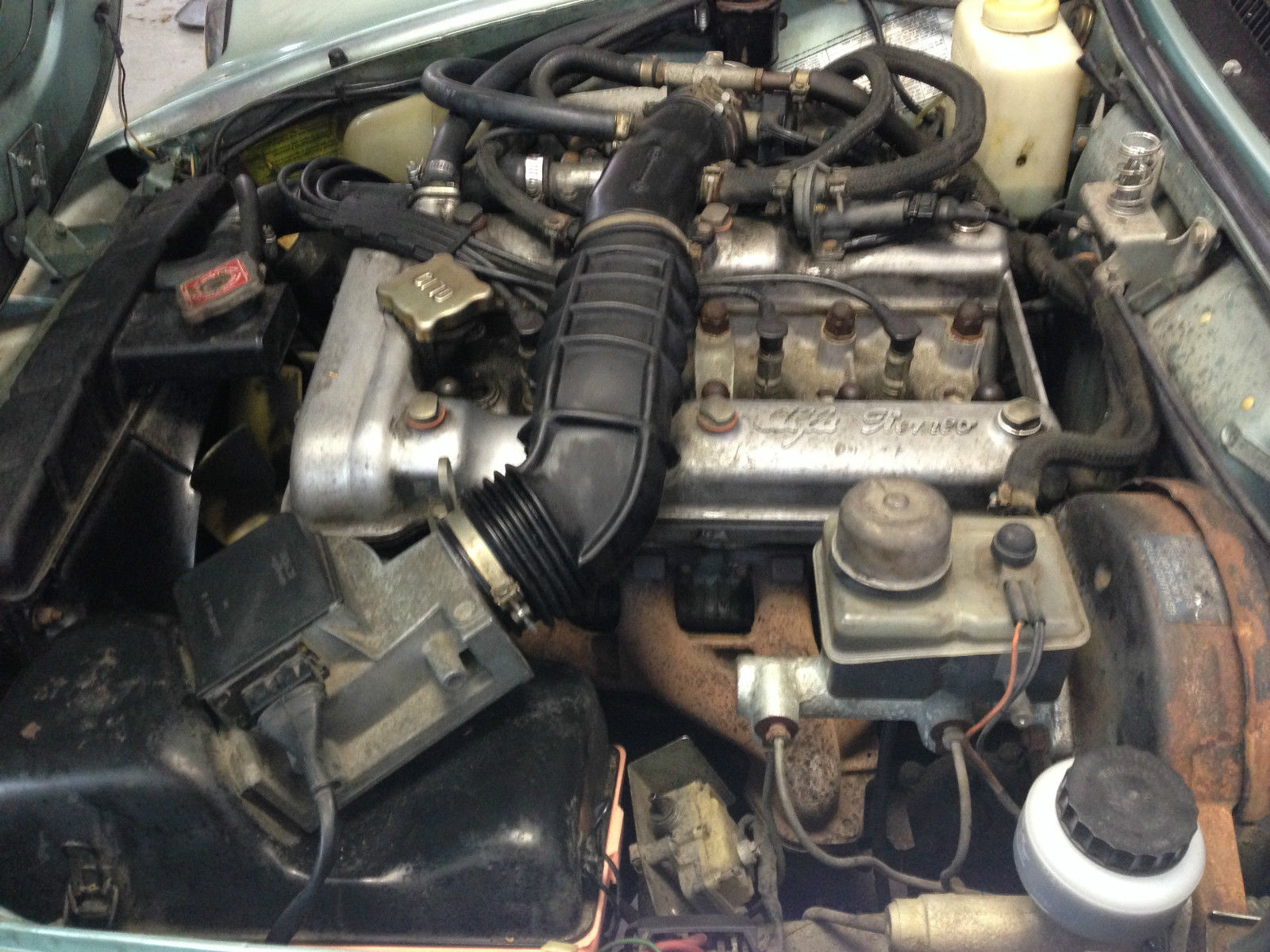 1982 alfa romeo spider veloce convertible 2-door 2.0l