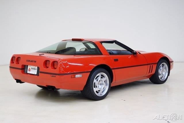 1990 zr1 2dr hatchback used 5.7l v8 32v manual rwd
