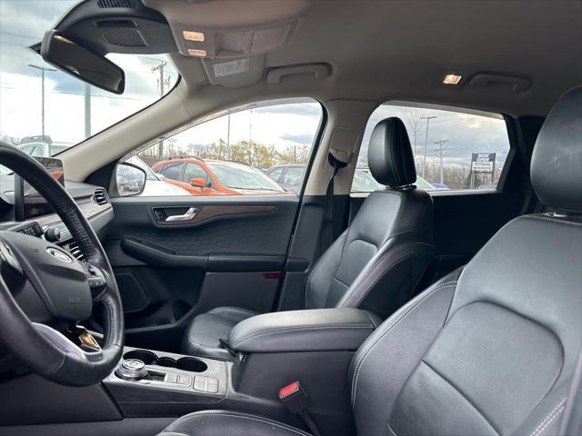 2020 ford escape titanium
