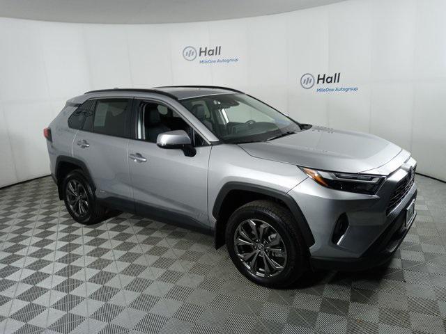 2024 toyota rav4 hybrid xle premium