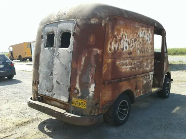 1952 international metro van. shorty