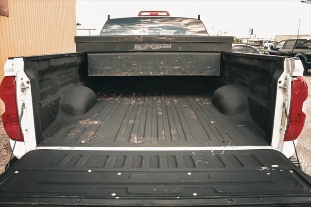 2016 toyota tundra sr