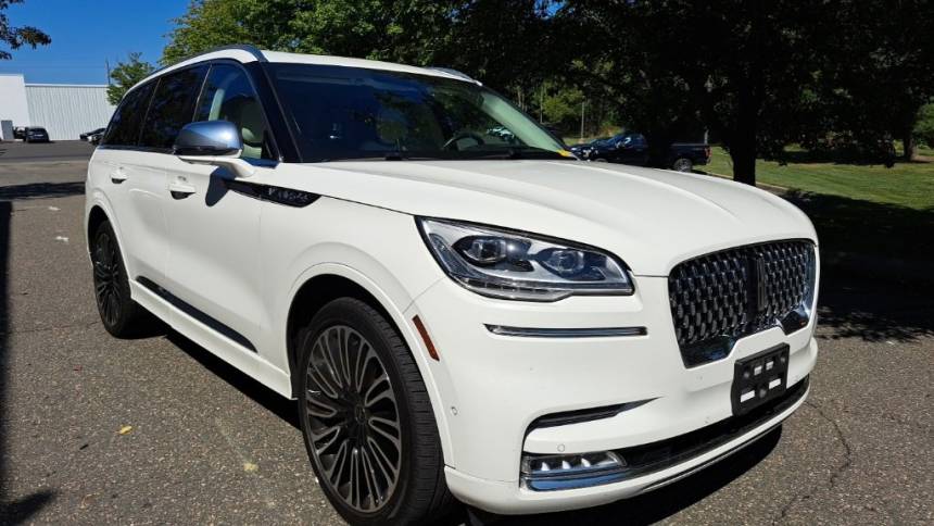 2022 lincoln aviator black label