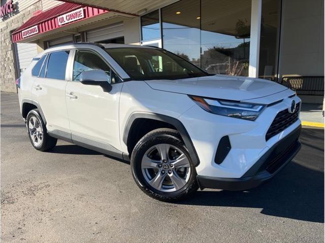 2022 toyota rav4 hybrid xle