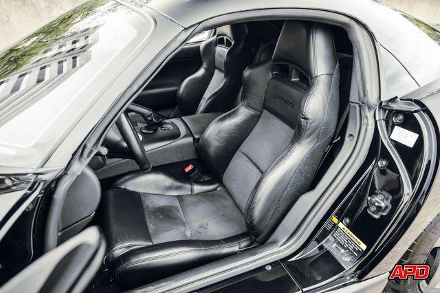2006 dodge viper srt10
