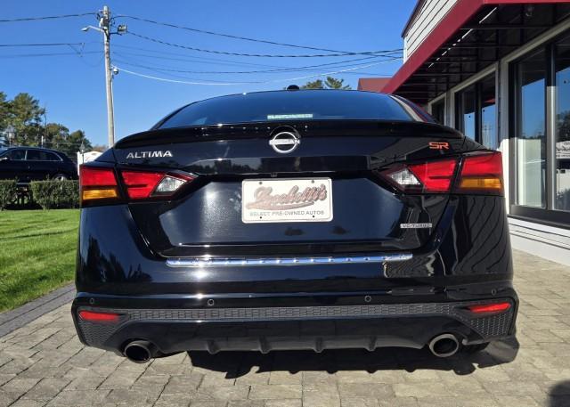 2023 nissan altima 2.0 sr