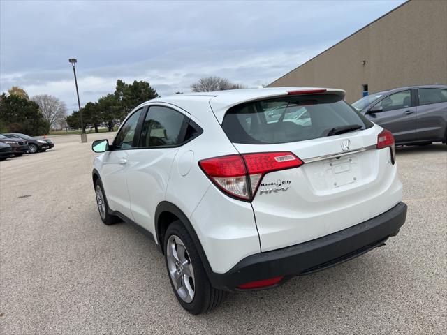 2022 honda hr-v lx
