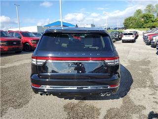 2022 Lincoln Aviator black label