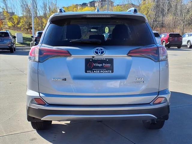 2018 toyota rav4 hybrid xle