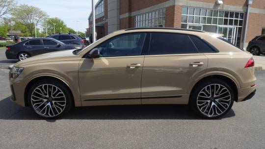 2024 Audi SQ8