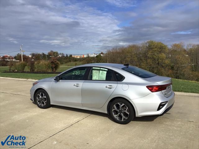 2021 kia forte lxs
