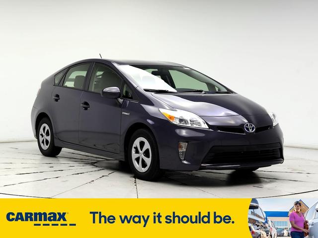 2013 toyota prius two