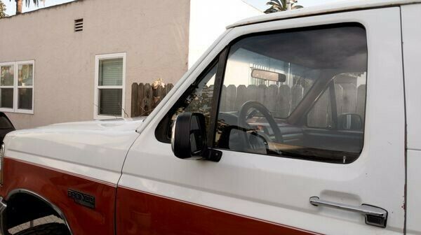 1993 ford bronco xlt 5.0