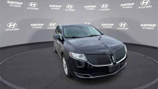 2016 Lincoln MKT