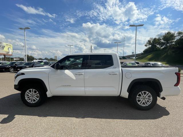 2022 toyota tundra sr5