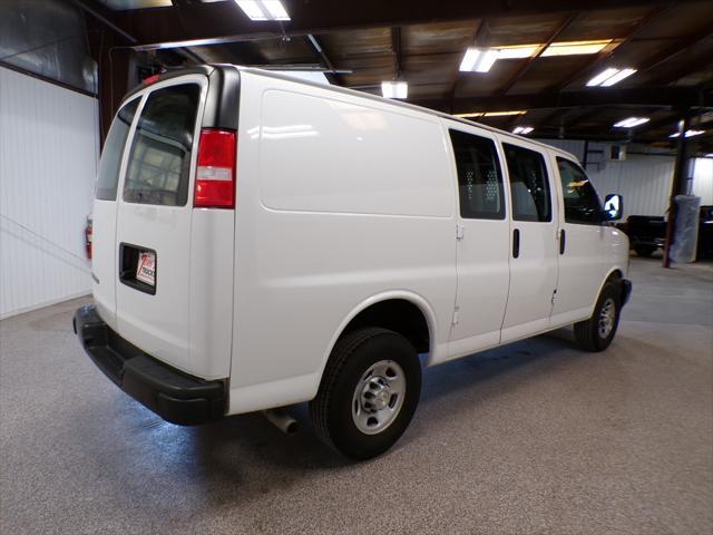 2021 chevrolet express 2500 rwd 2500 regular wheelbase wt