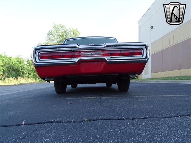 1966 ford thunderbird base