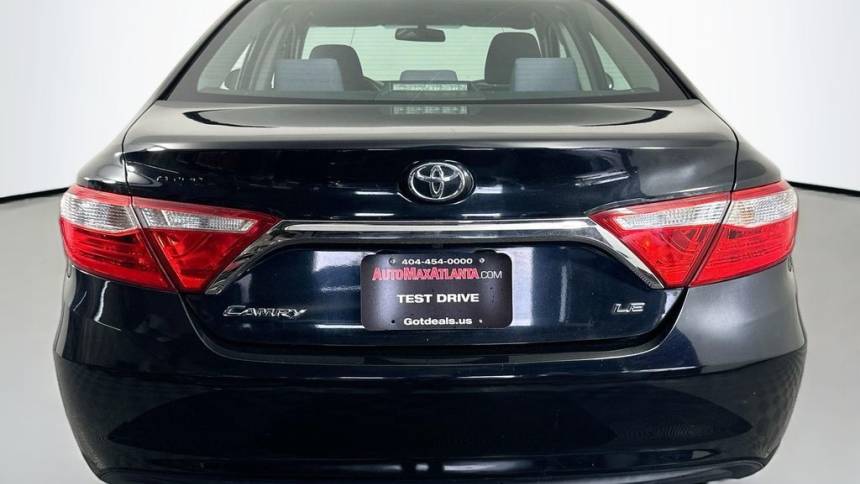 2015 toyota camry le