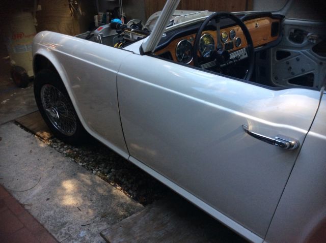 triumph tr4 1964 surrey top with original rear glass and aluminum frame