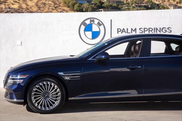 2023 genesis electrified g80 base