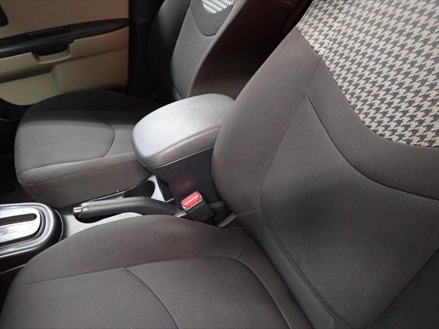 2010 kia soul +