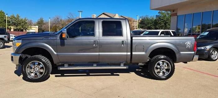 2015 ford f250 super duty crew cab lariat pickup 4d 6 3/4 ft in arlington, texas