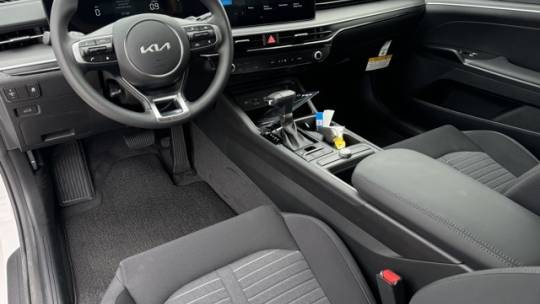 2025 Kia K5