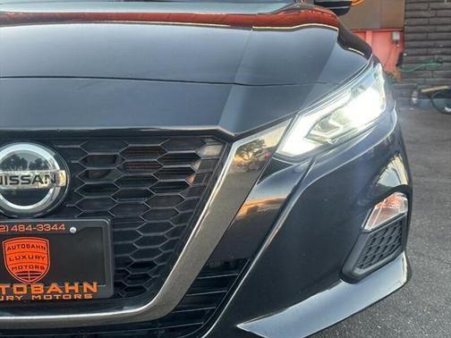 2021 nissan altima