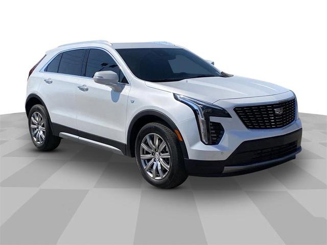 2022 cadillac xt4 premium luxury