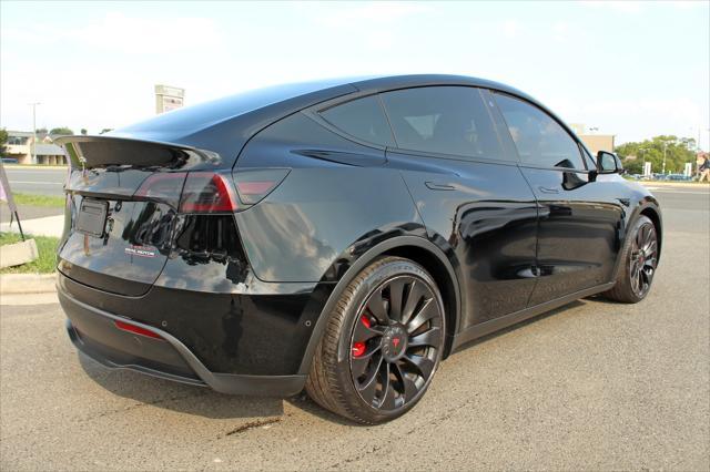 2022 tesla model y performance